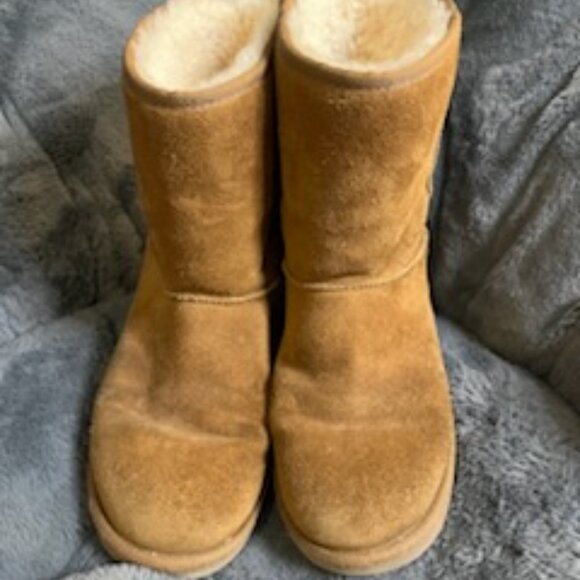 Koolaburra by Uggs Boots size 9 - Picture 9 of 9